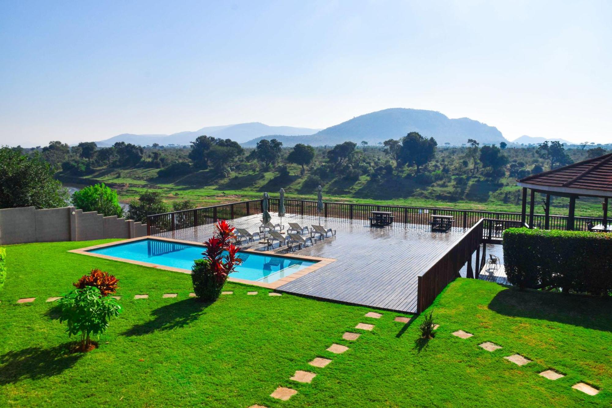 Riverview Inn Malalane Ngoại thất bức ảnh